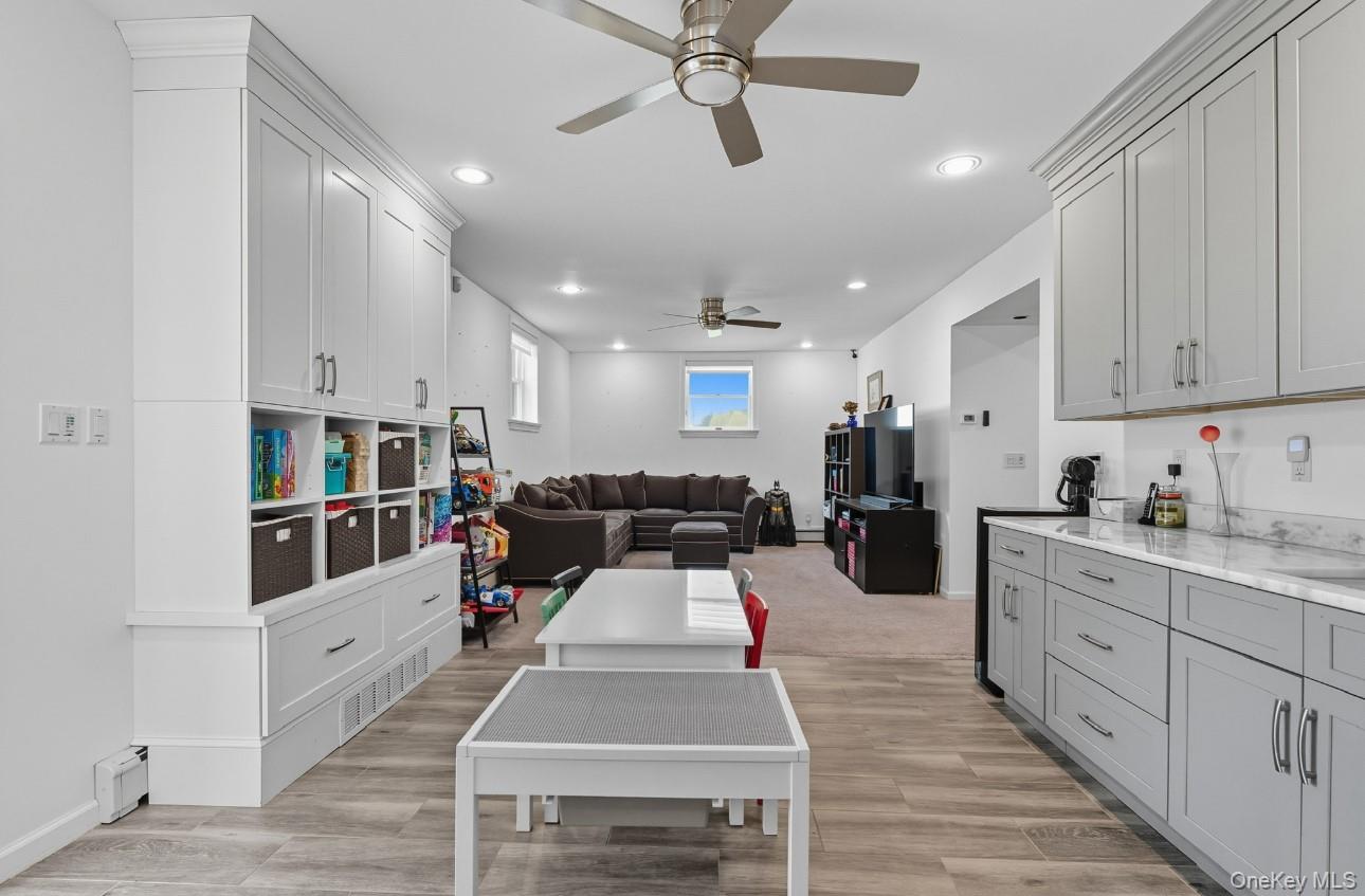 12 Crestview Drive, White Plains, NY 10604