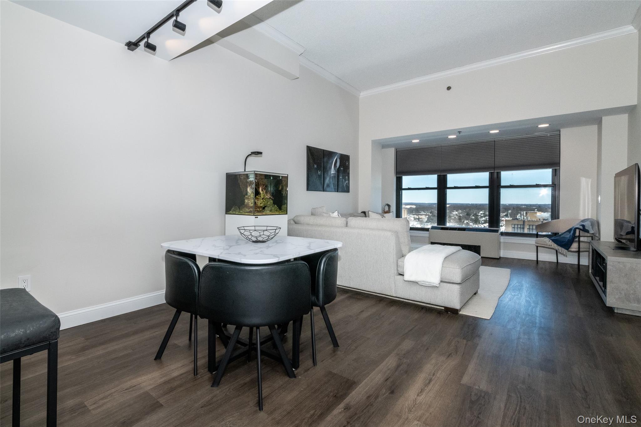 100 New Roc City Place # 405, New Rochelle, NY 10801