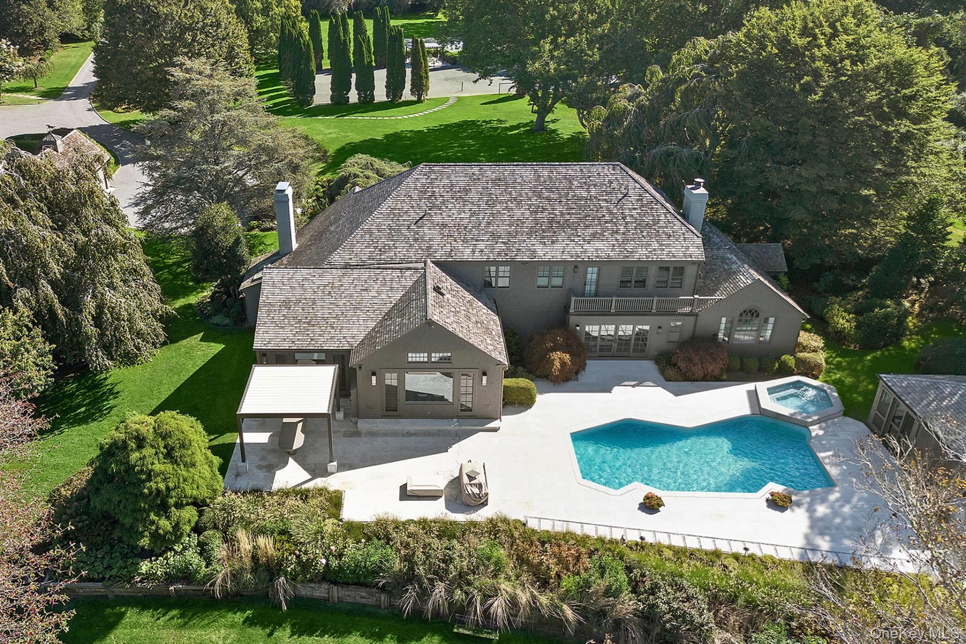 110 Halsey Lane, Bridgehampton, NY 11976