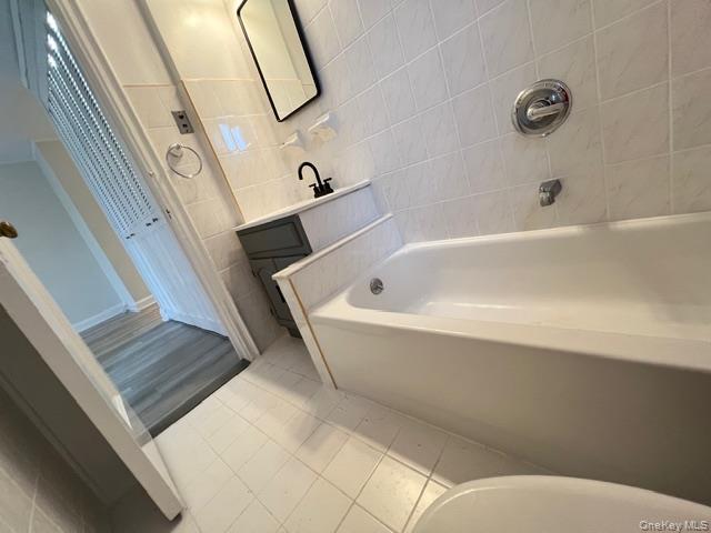 48-25 43rd Street # 3F, Woodside, NY 11377