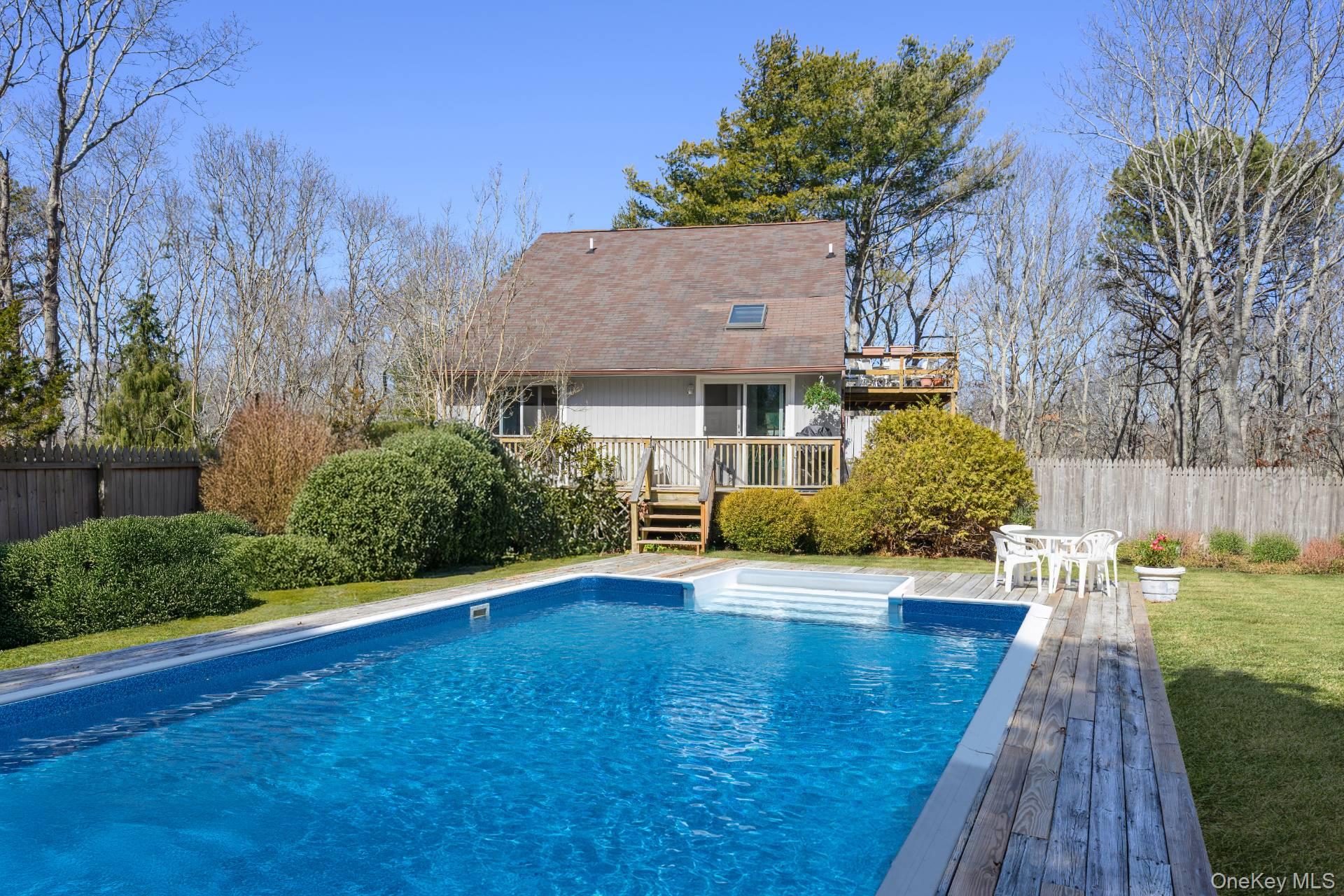 14 Birdie Lane, East Hampton, NY 11937