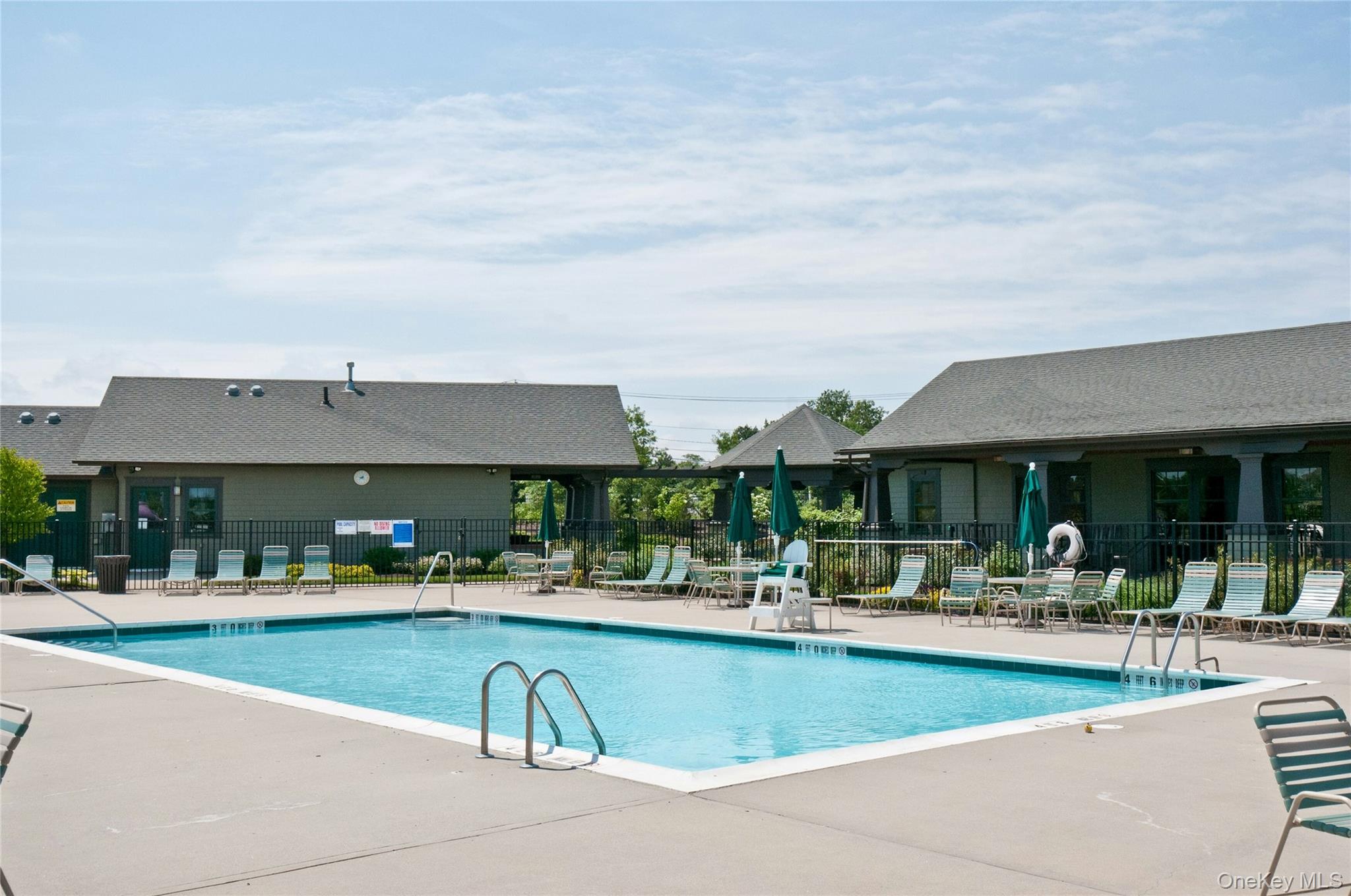 110 Brattle Circle, Melville, NY 11747