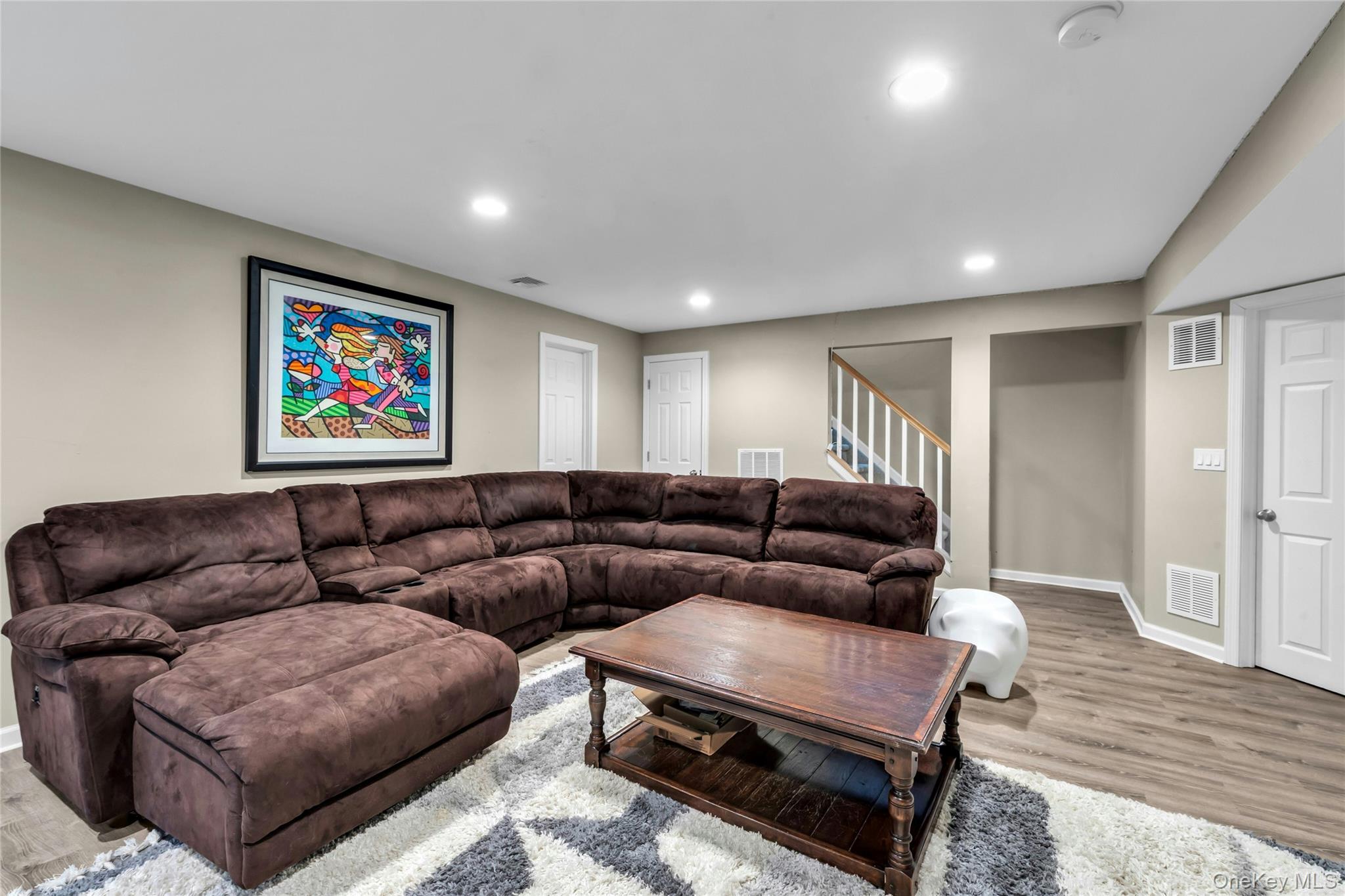 110 Brattle Circle, Melville, NY 11747