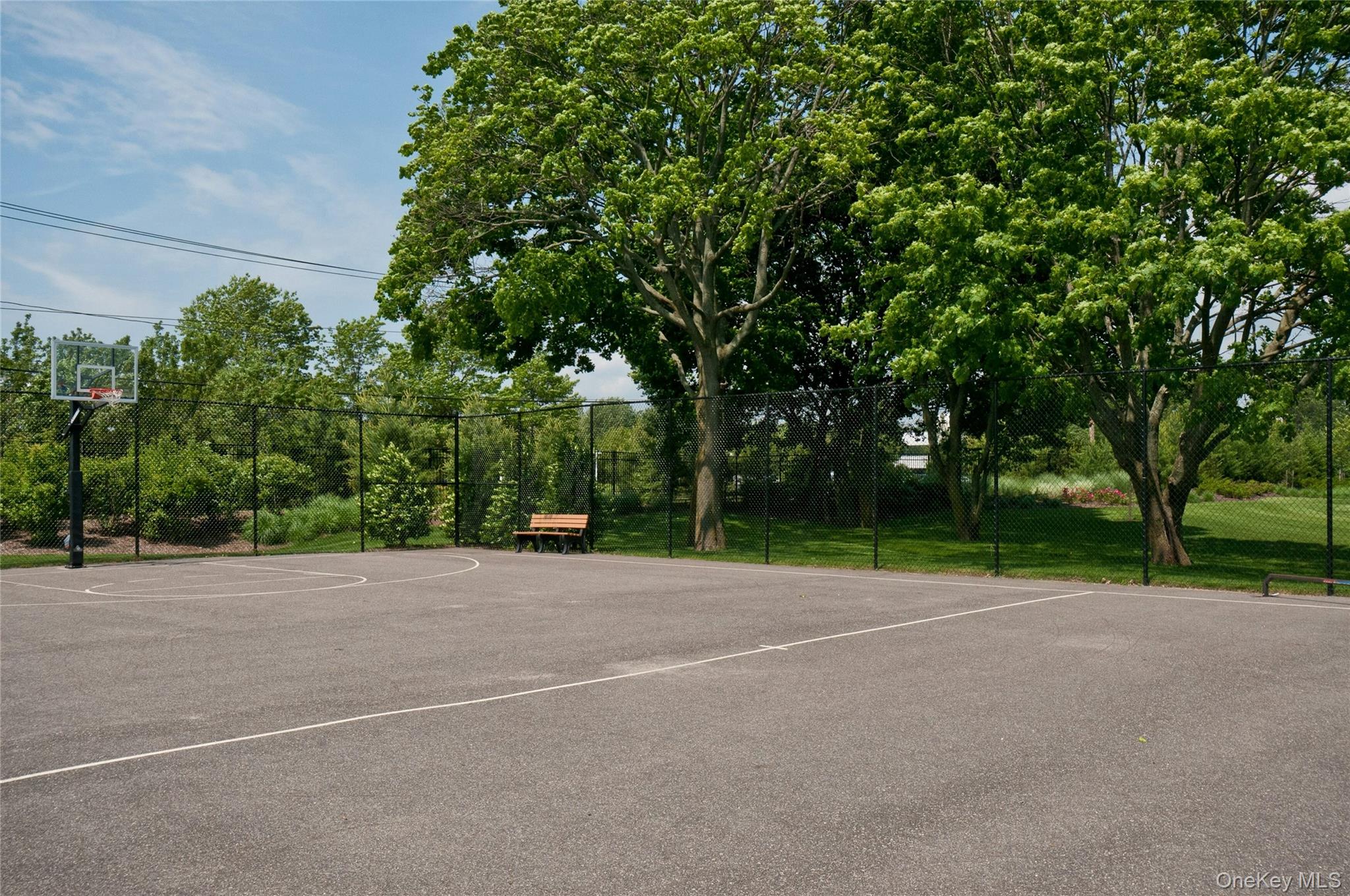 110 Brattle Circle, Melville, NY 11747