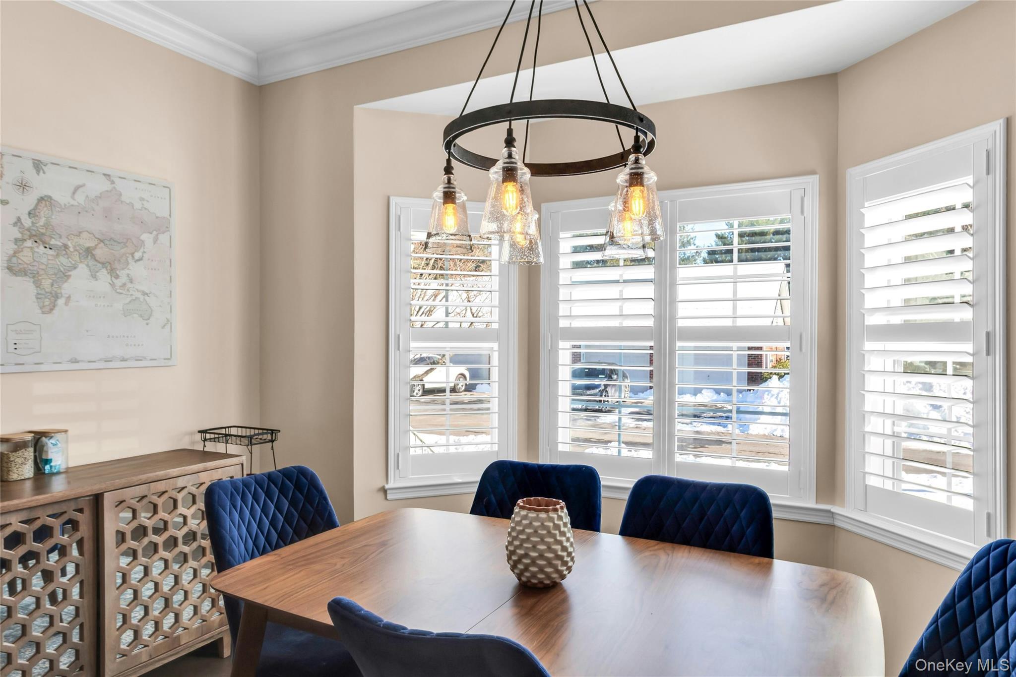 110 Brattle Circle, Melville, NY 11747