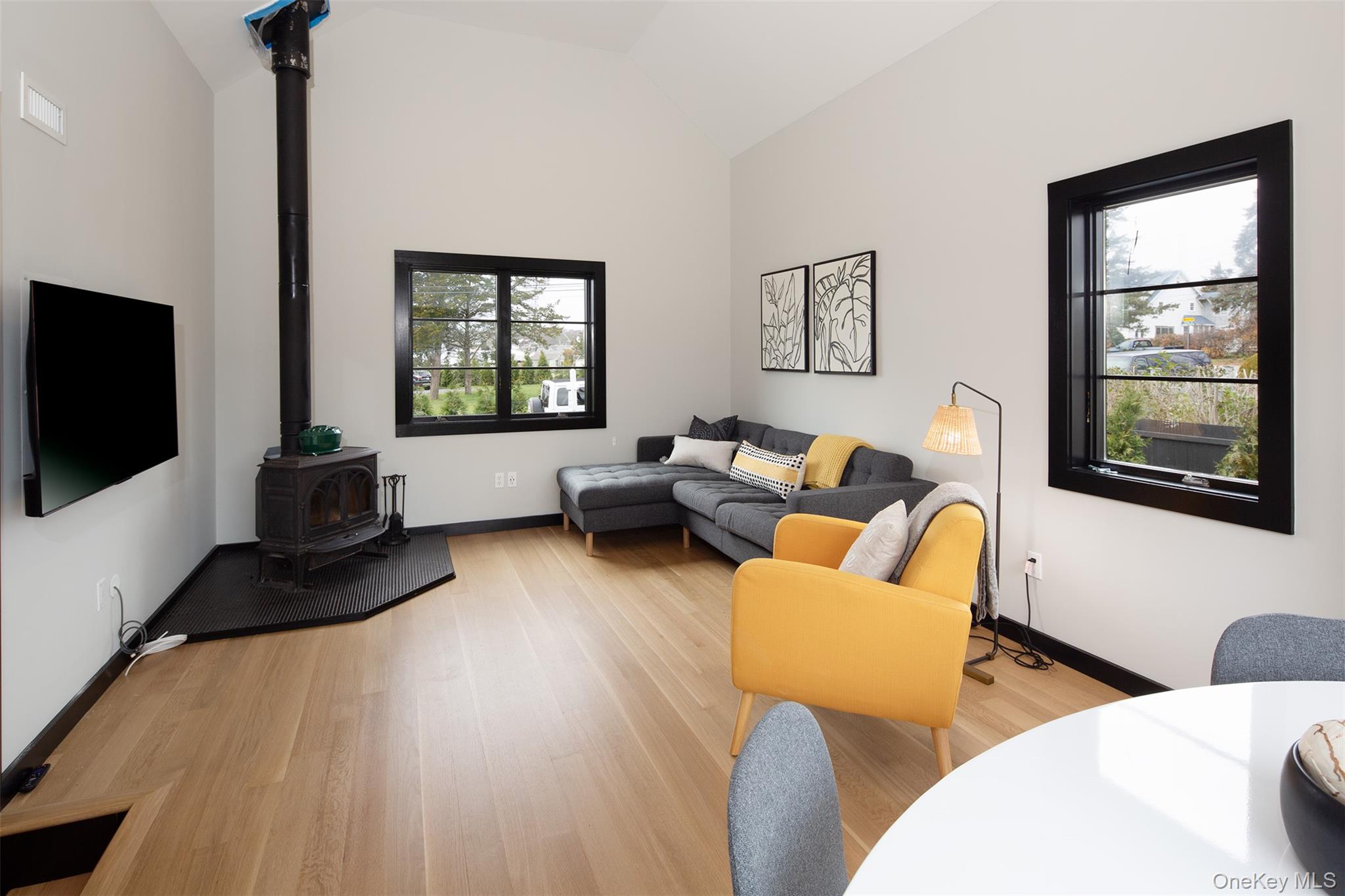 5 Tepee Street, Hampton Bays, NY 11946