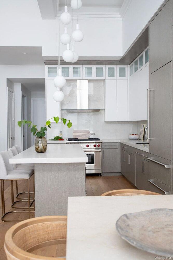 47 DIAMOND Street # 3B, Brooklyn, NY 11222