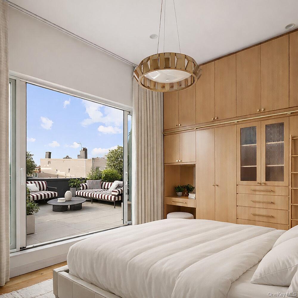 47 DIAMOND Street # 3B, Brooklyn, NY 11222