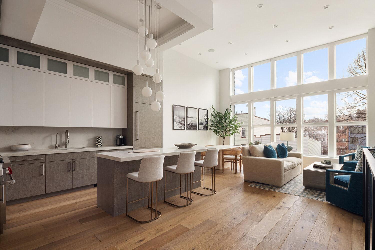 47 DIAMOND Street # 3B, Brooklyn, NY 11222