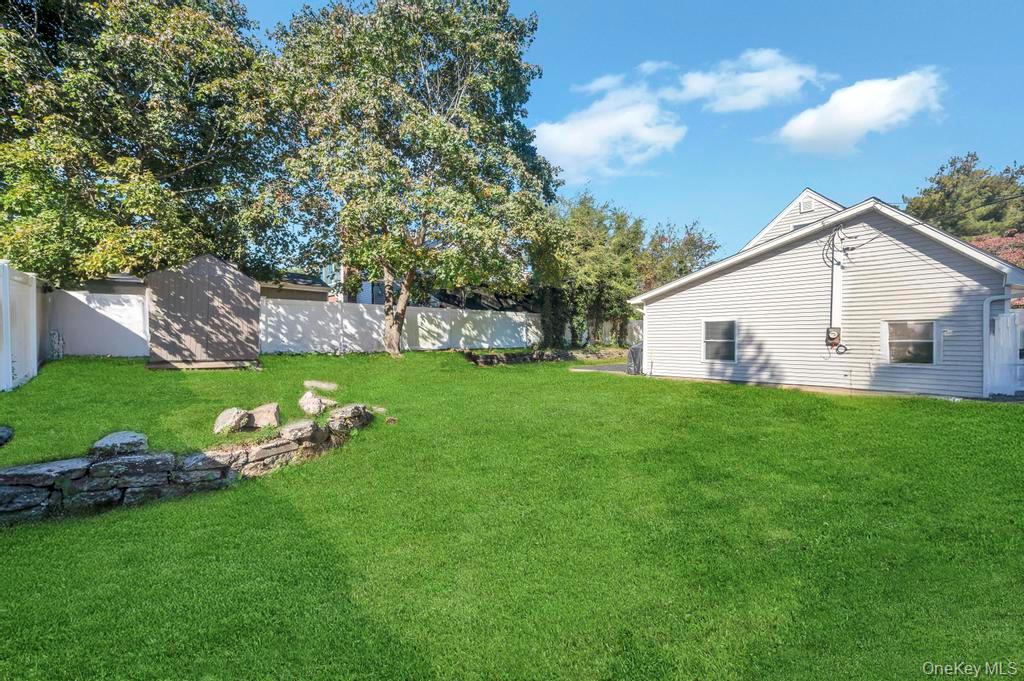 382 Boyle Road, Selden, NY 11784