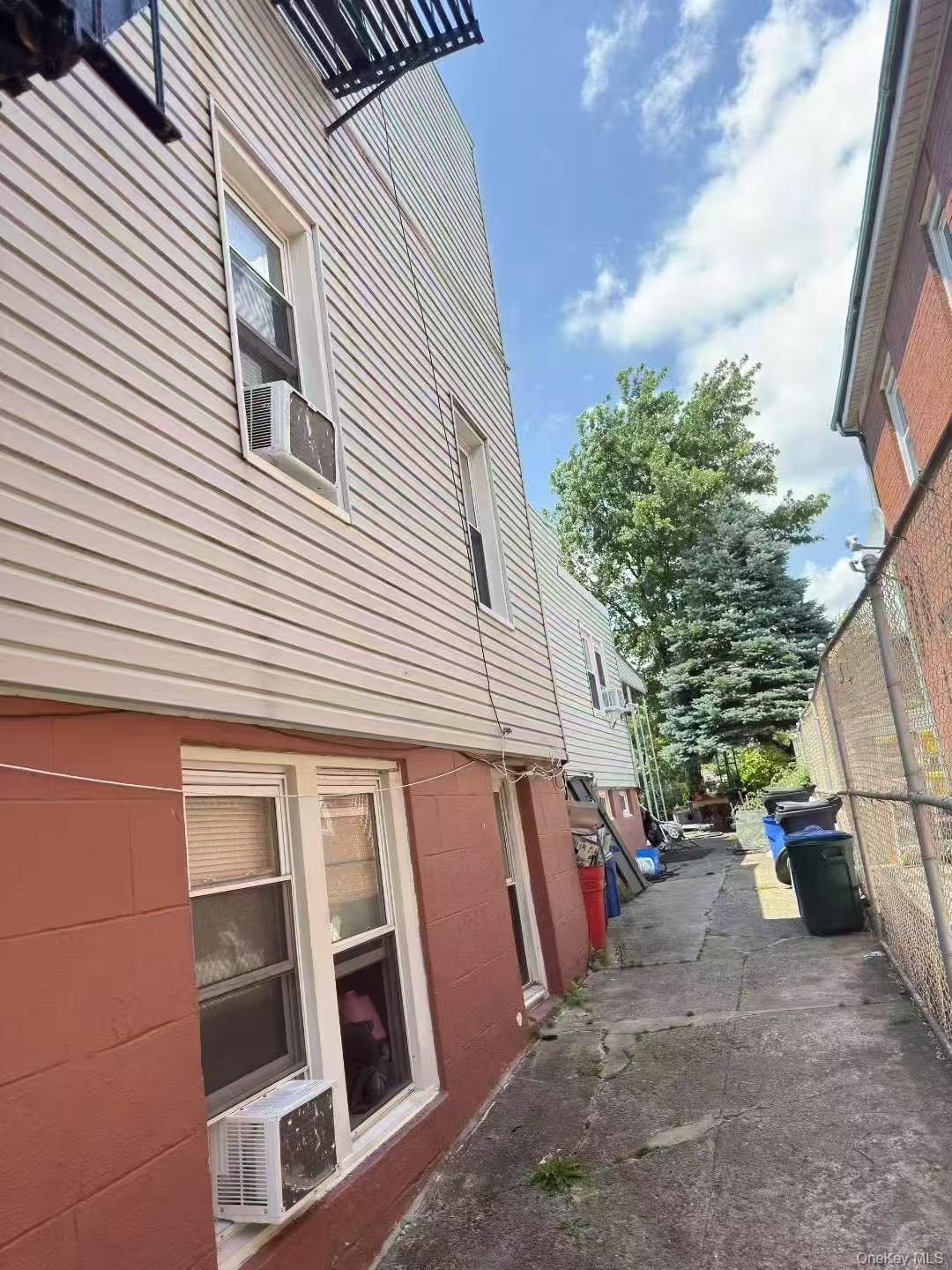 6511 Perry Avenue, Maspeth, NY 11378