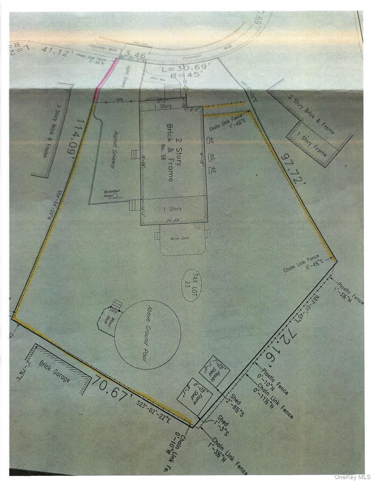 58 Elm Court, New Hyde Park, NY 11040