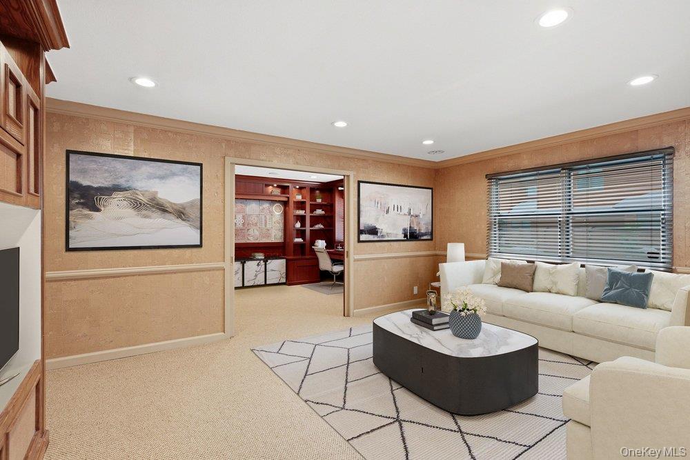 43 Hunt Drive, Jericho, NY 11753