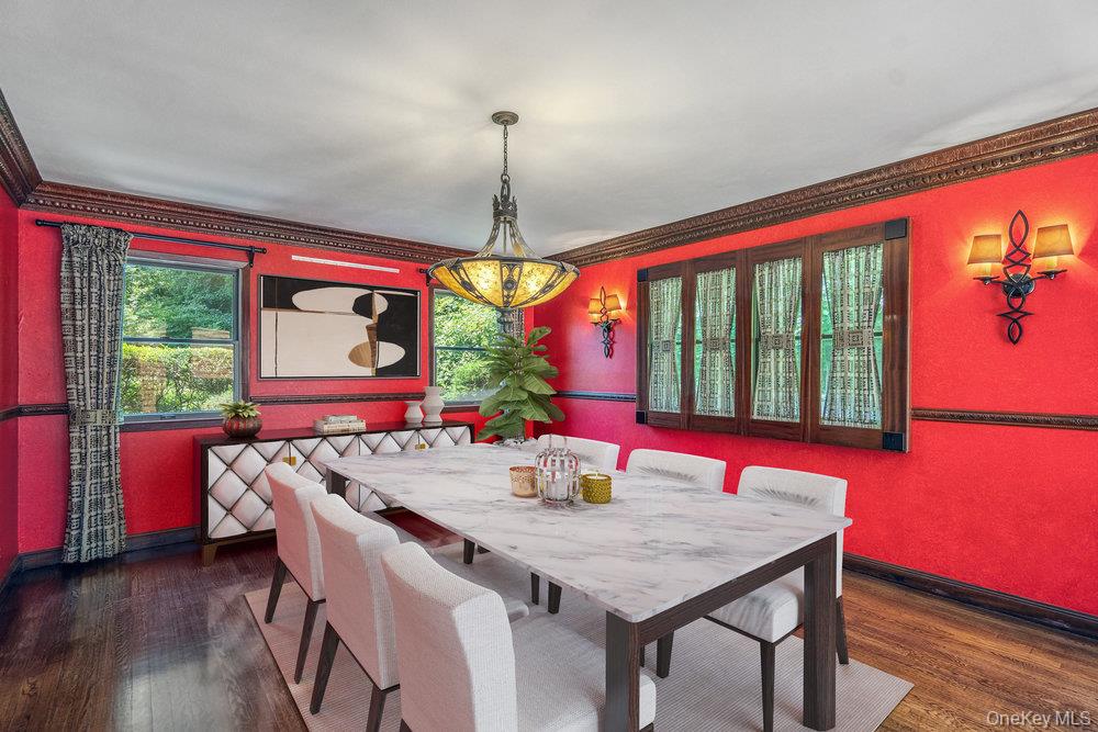 43 Hunt Drive, Jericho, NY 11753