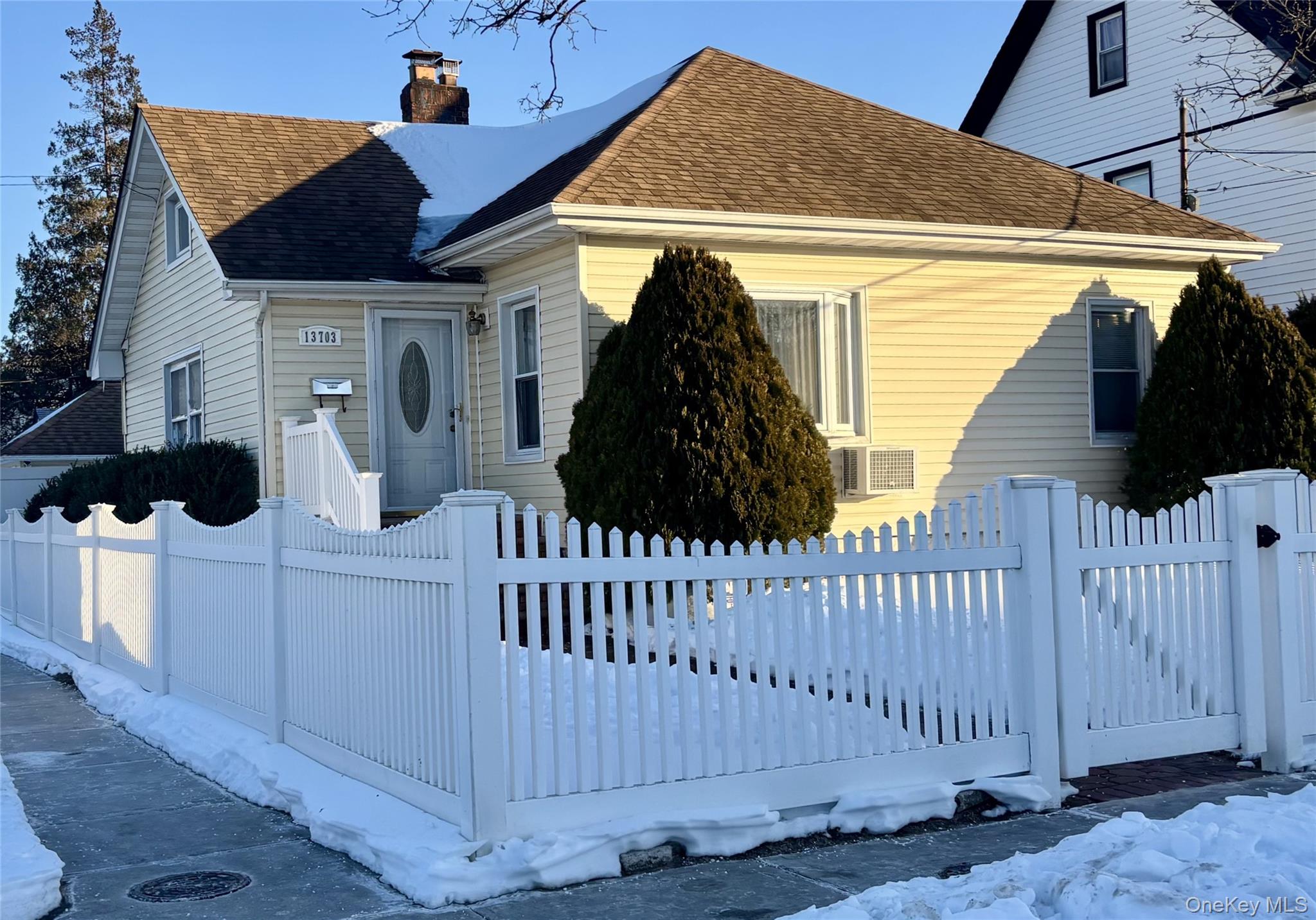 137-03 244th Street, Rosedale, NY 11422