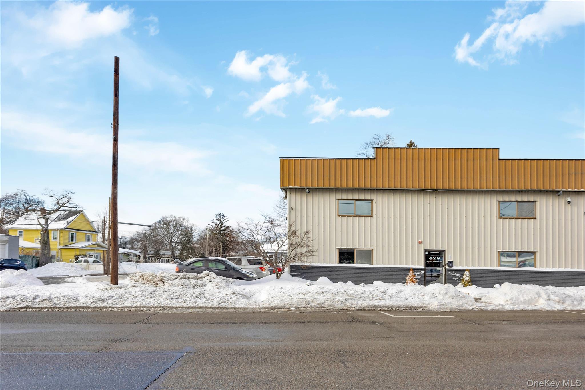 429 W Main Street, Patchogue, NY 11772