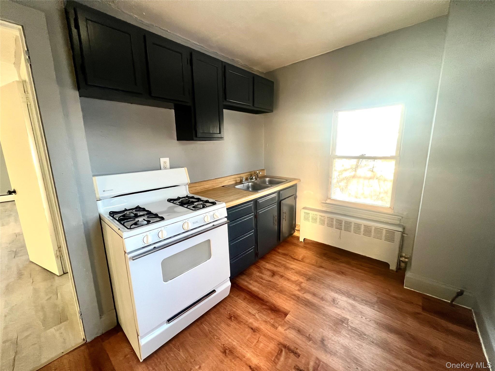 44 John Street # 3, Middletown, NY 10940