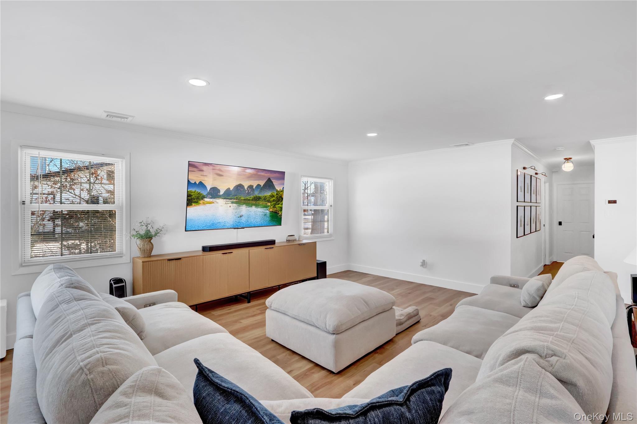 15 Whitmore Lane, Coram, NY 11727