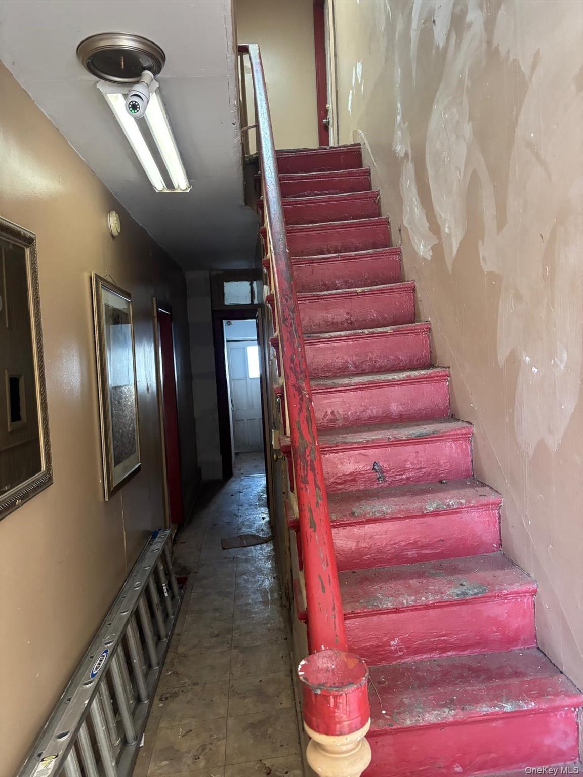 79 Alexander Street, Colonie, NY 12202