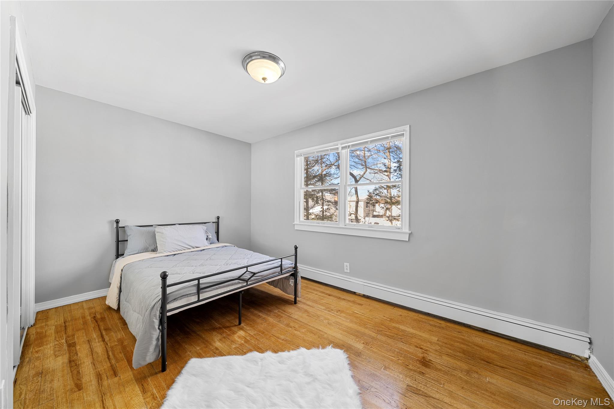 165 5th Street, Saint James, NY 11780