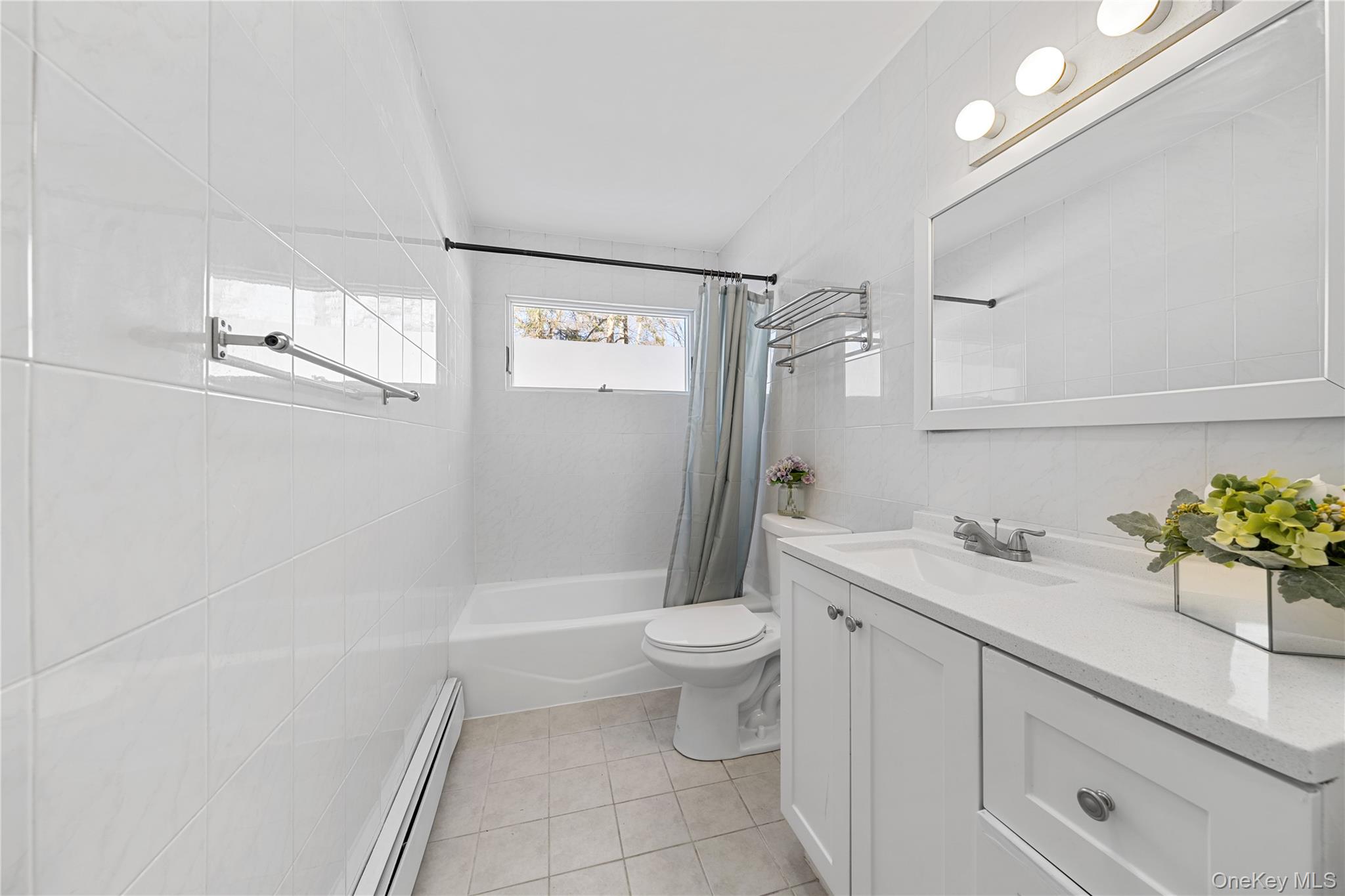 165 5th Street, Saint James, NY 11780