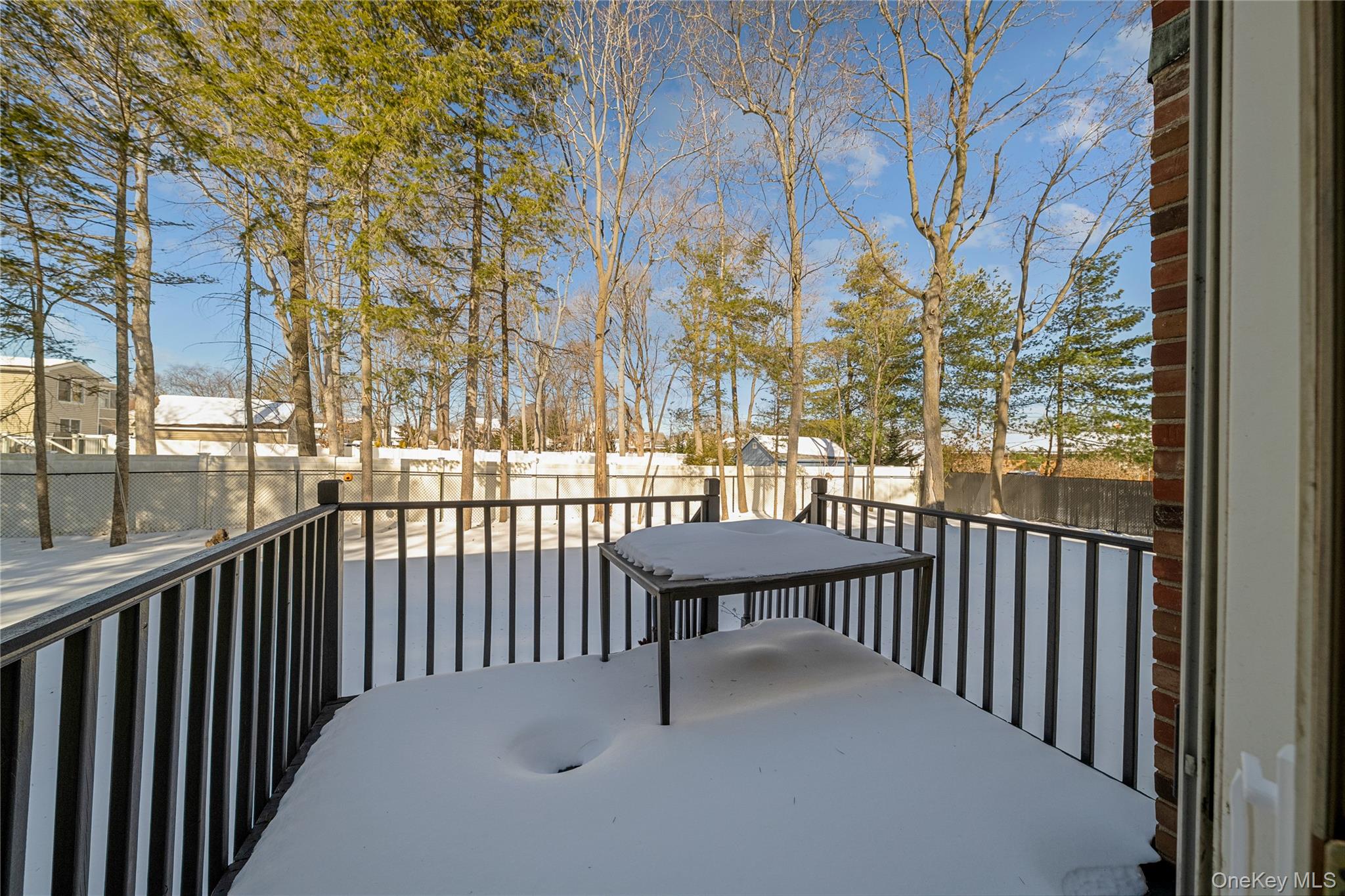 165 5th Street, Saint James, NY 11780