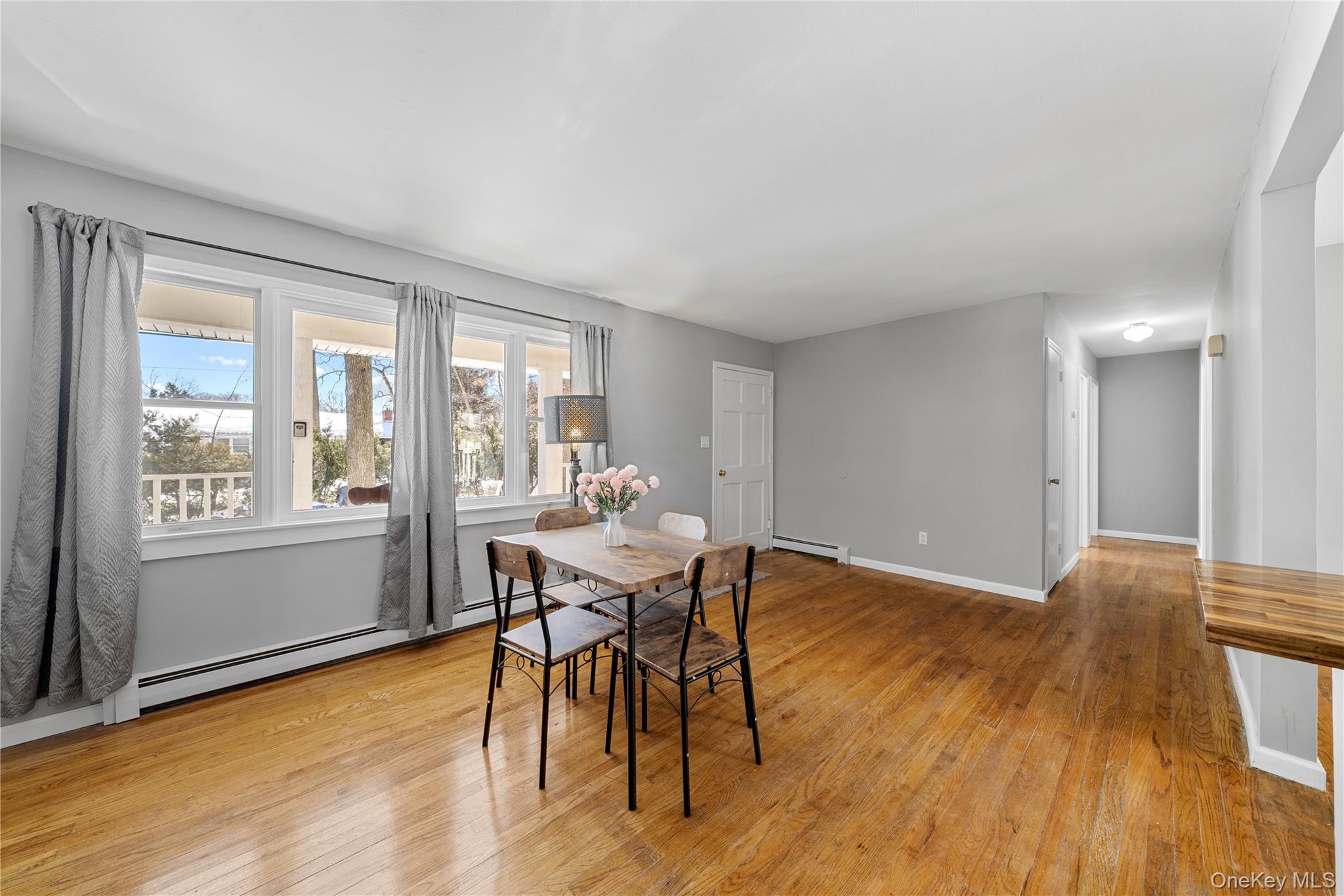 165 5th Street, Saint James, NY 11780