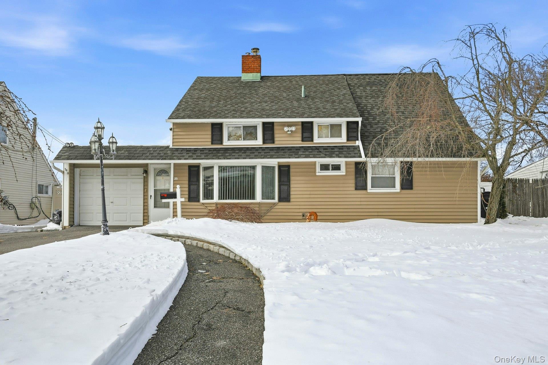 23 Elm Drive W, Levittown, NY 11756