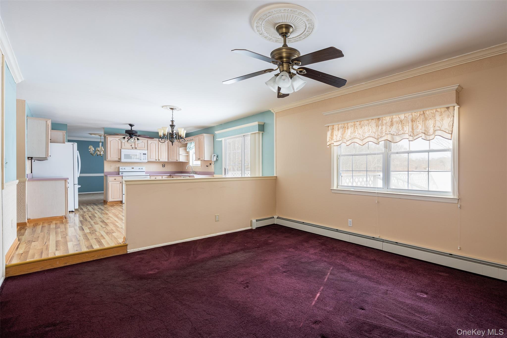 125 Northgate Circle, Baiting Hollow, NY 11933