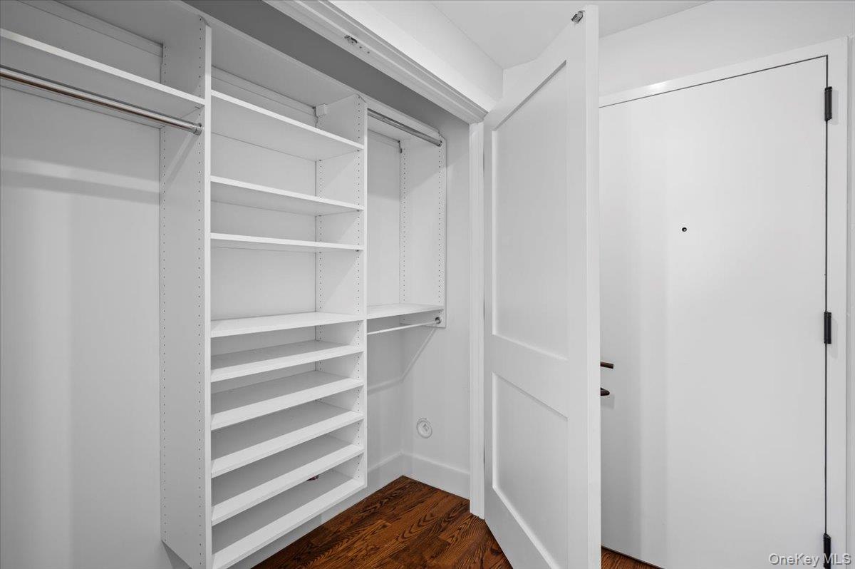 422 E Boston Post Road # 302, Mamaroneck, NY 10543