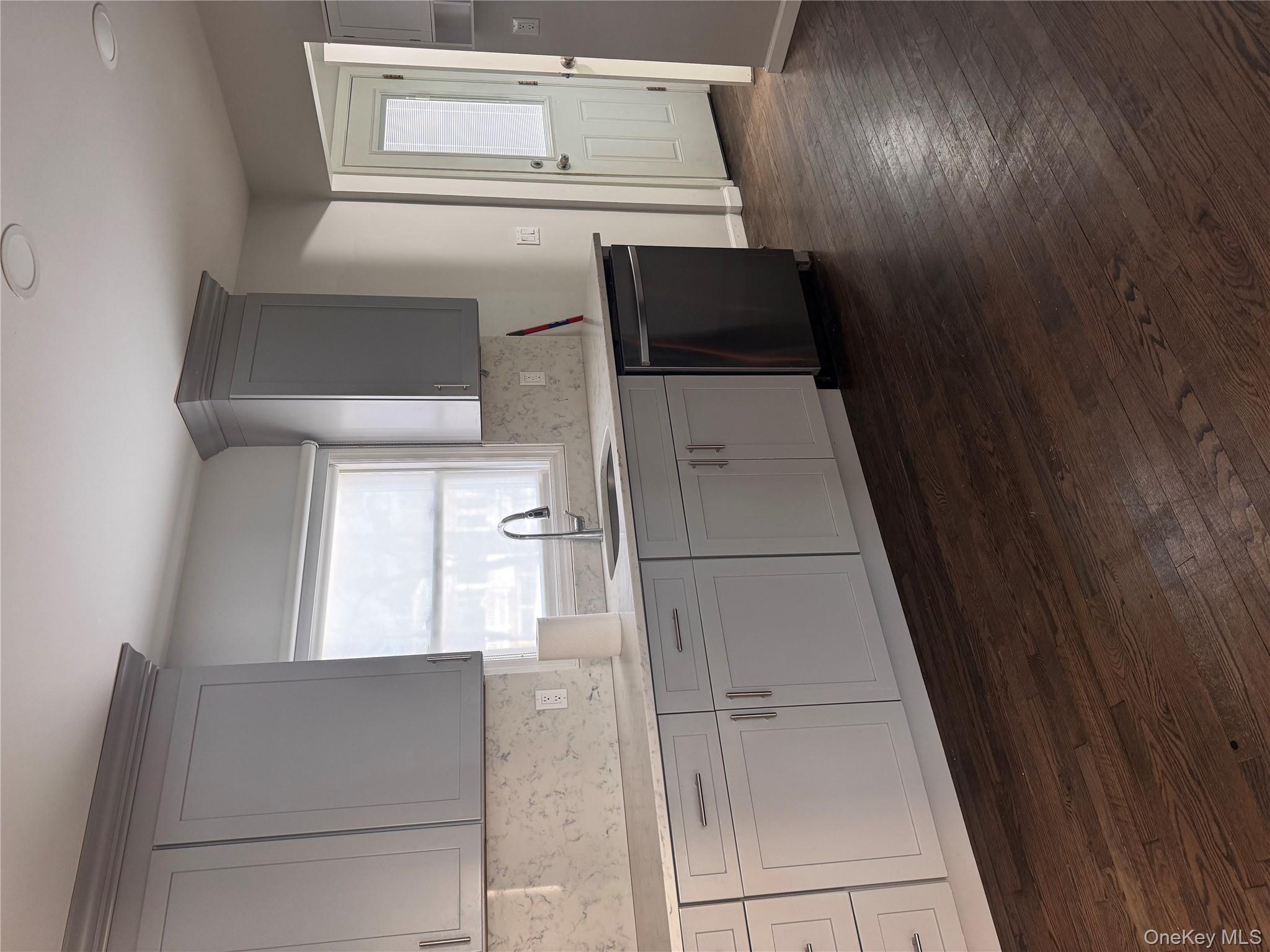 14 Fenner Lane, Nanuet, NY 10954