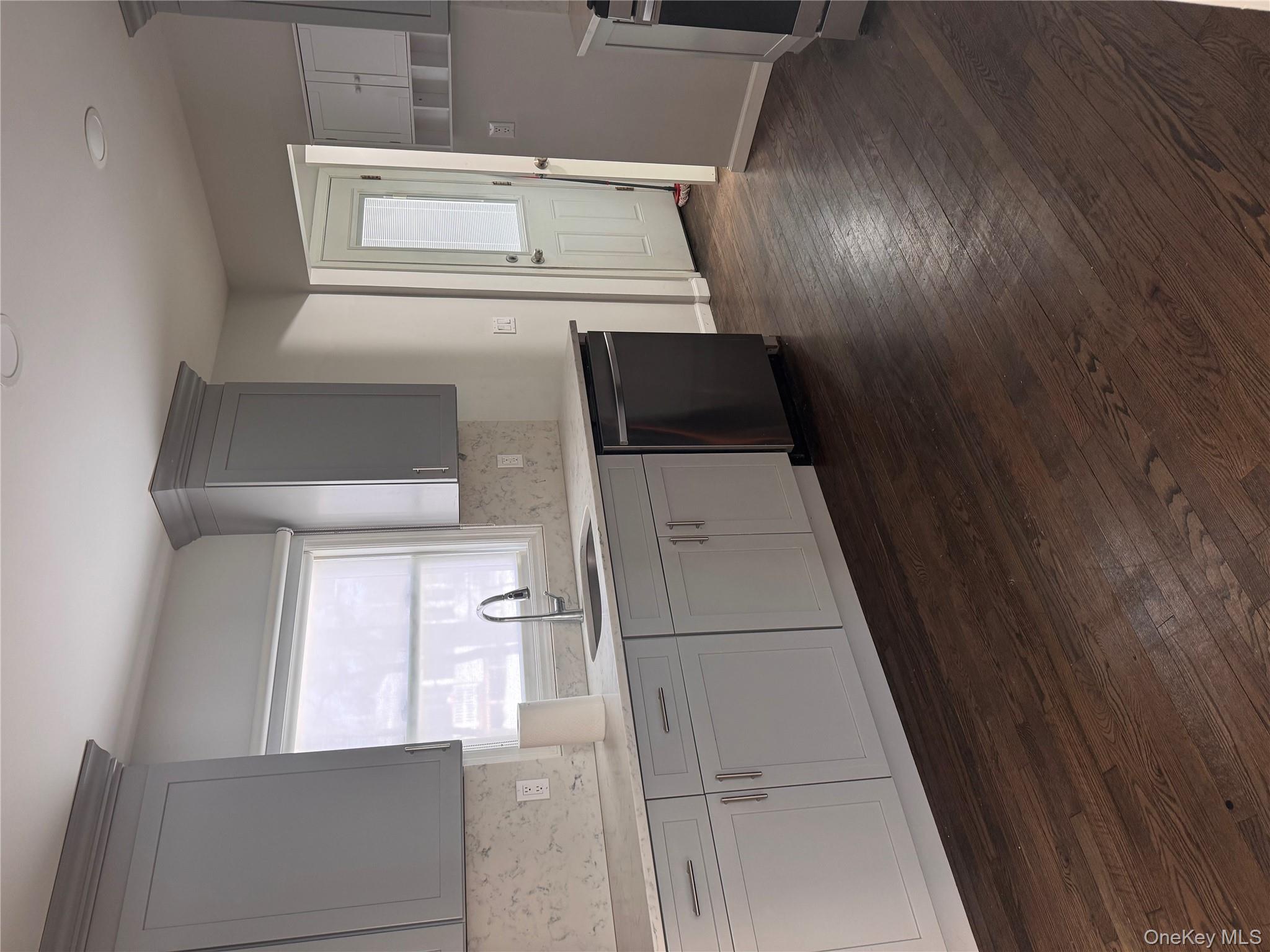 14 Fenner Lane, Nanuet, NY 10954