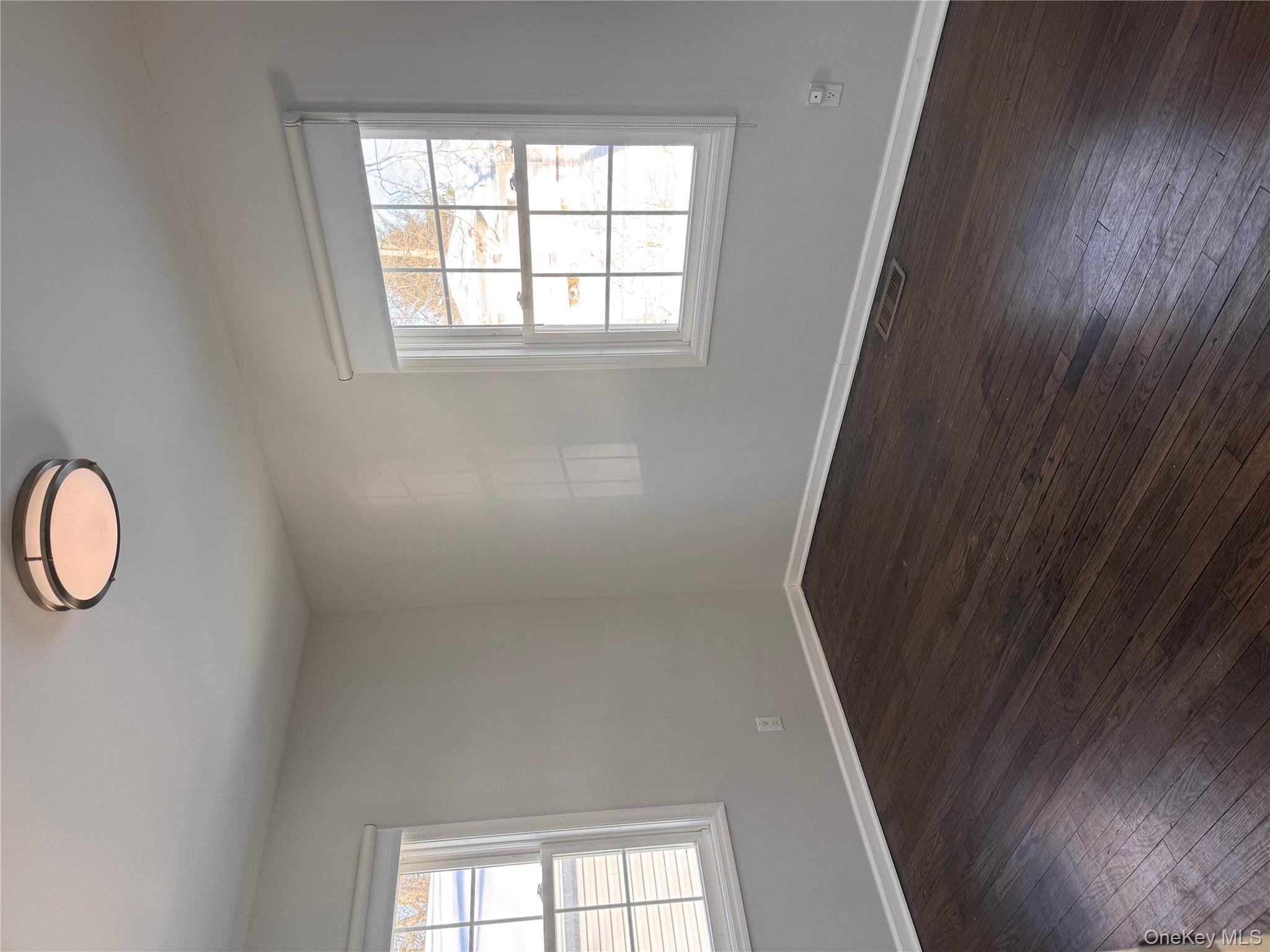 14 Fenner Lane, Nanuet, NY 10954