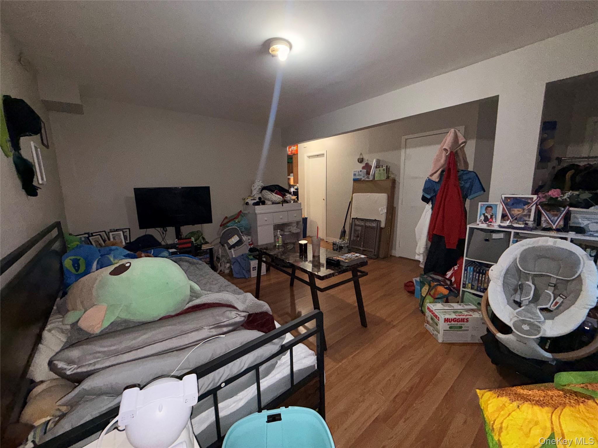 20 Lawn Avenue, New Rochelle, NY 10801