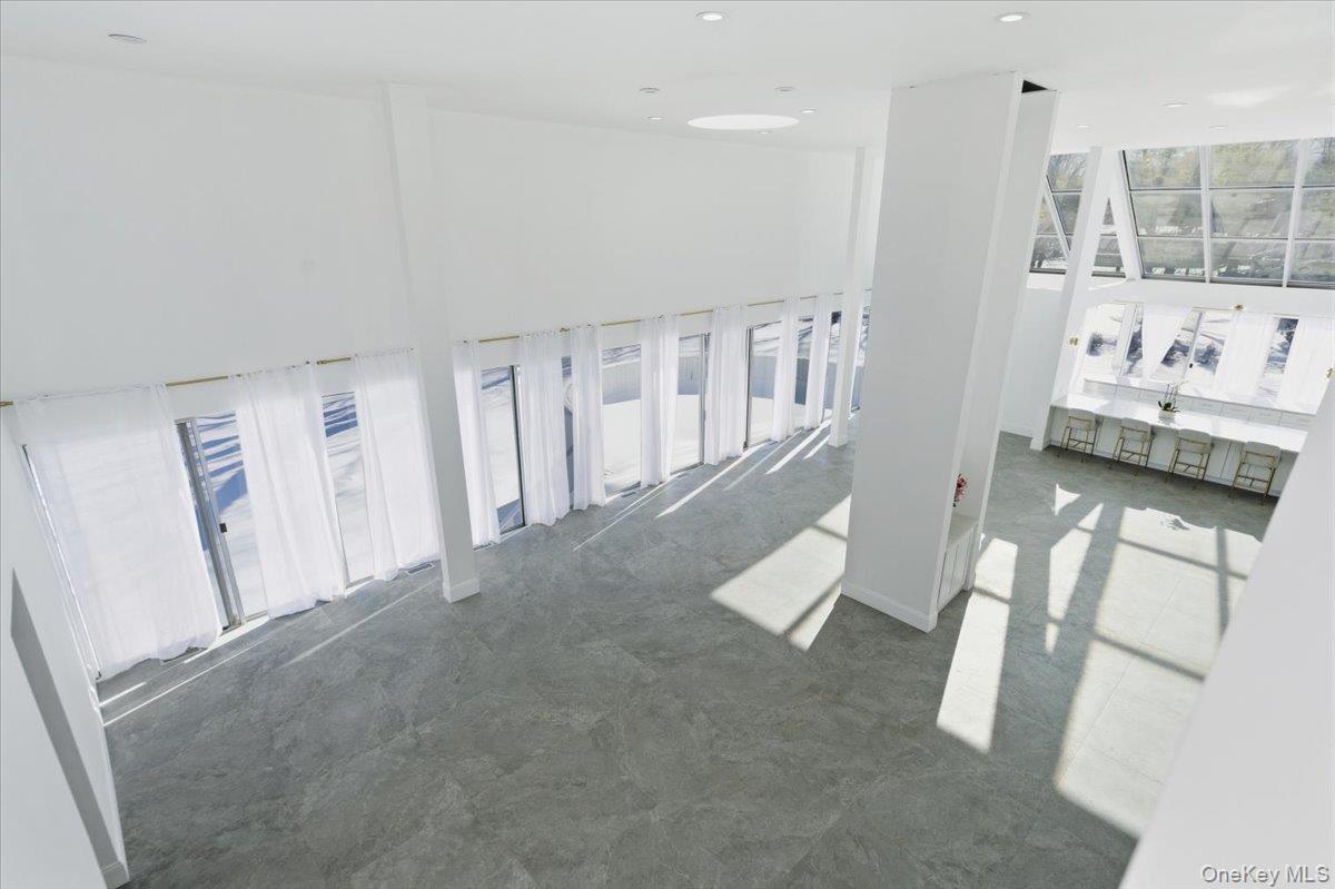 454 E Shore Road, Great Neck, NY 11024