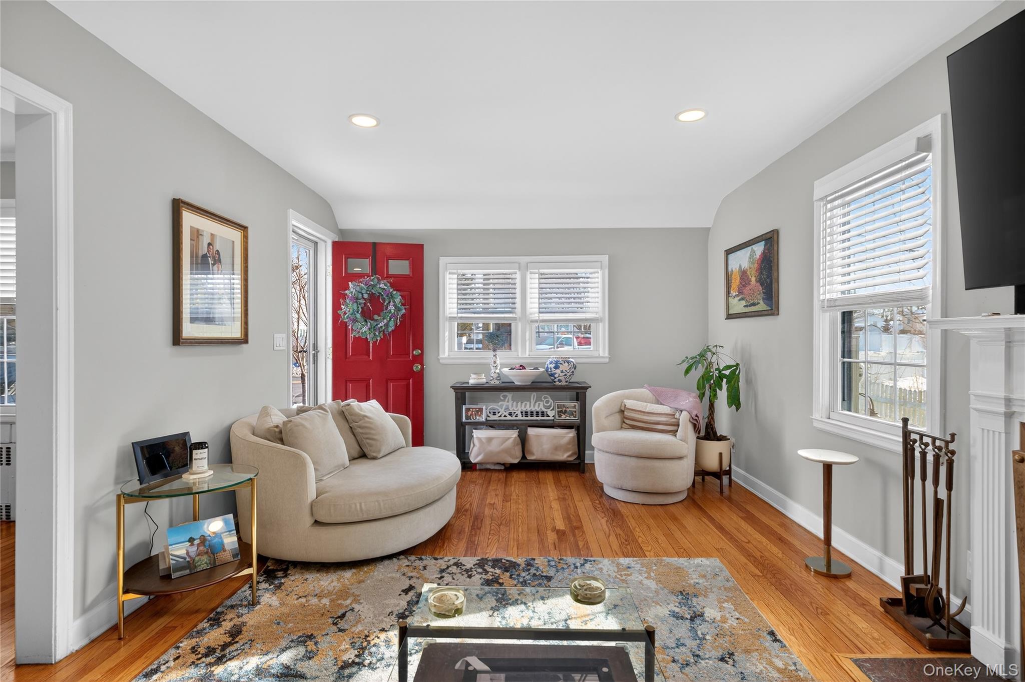 29 Babylon Turnpike, Merrick, NY 11566