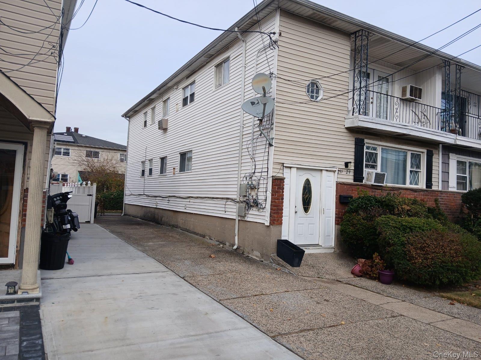 255-29 149th Road, Rosedale, NY 11422