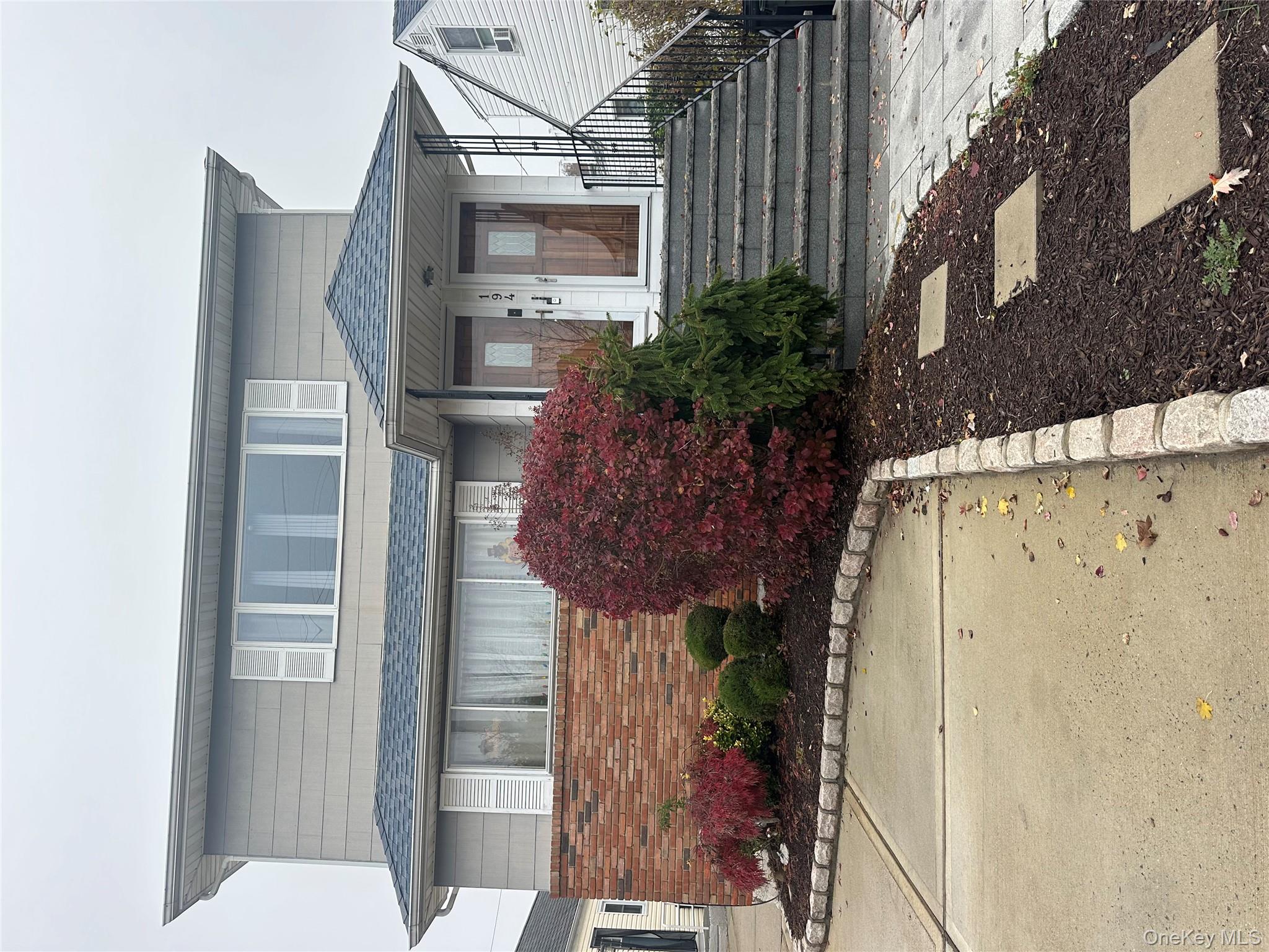 194 Quebec Road, Island Park, NY 11558