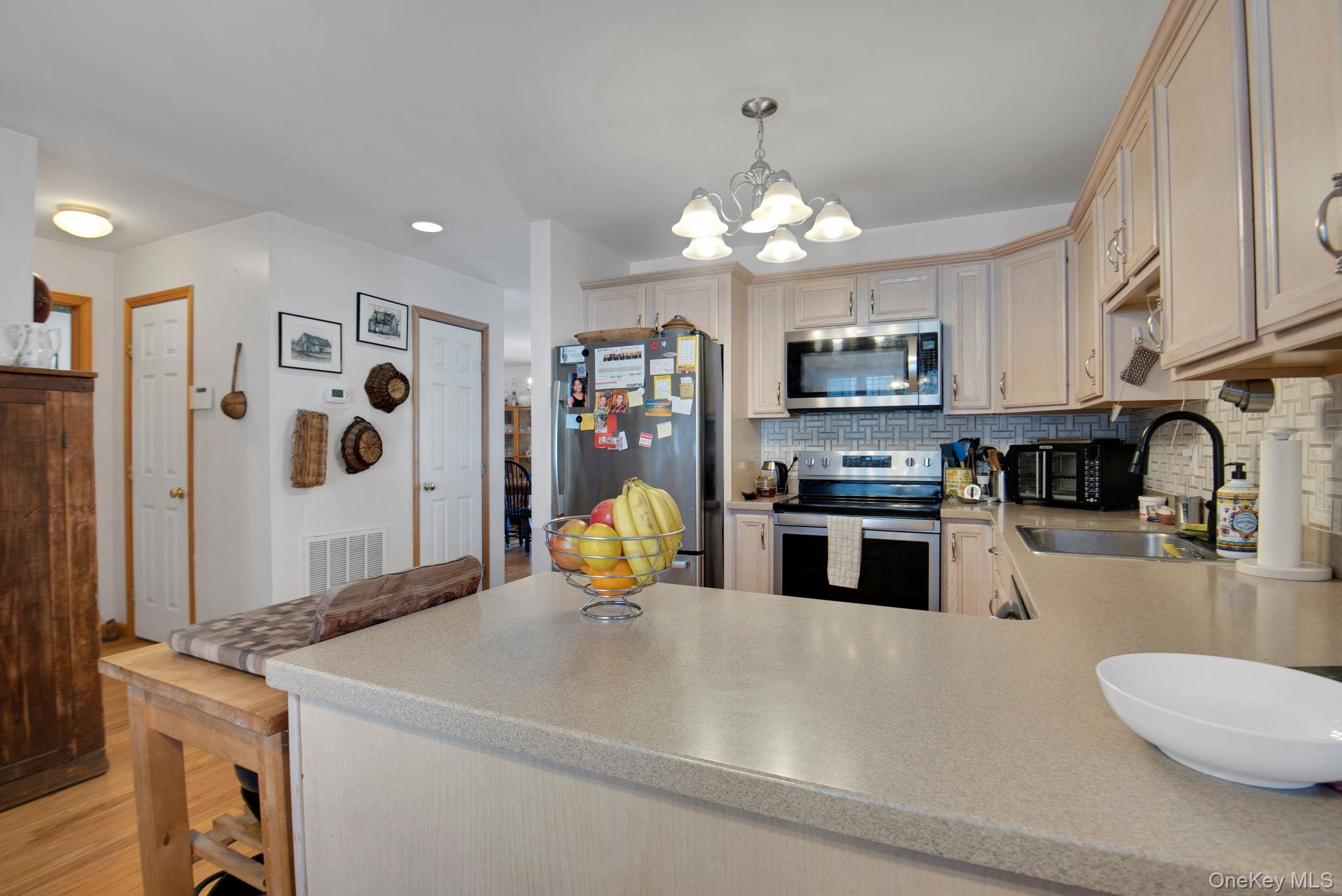 22 Rosemary Way, Rhinebeck, NY 12572