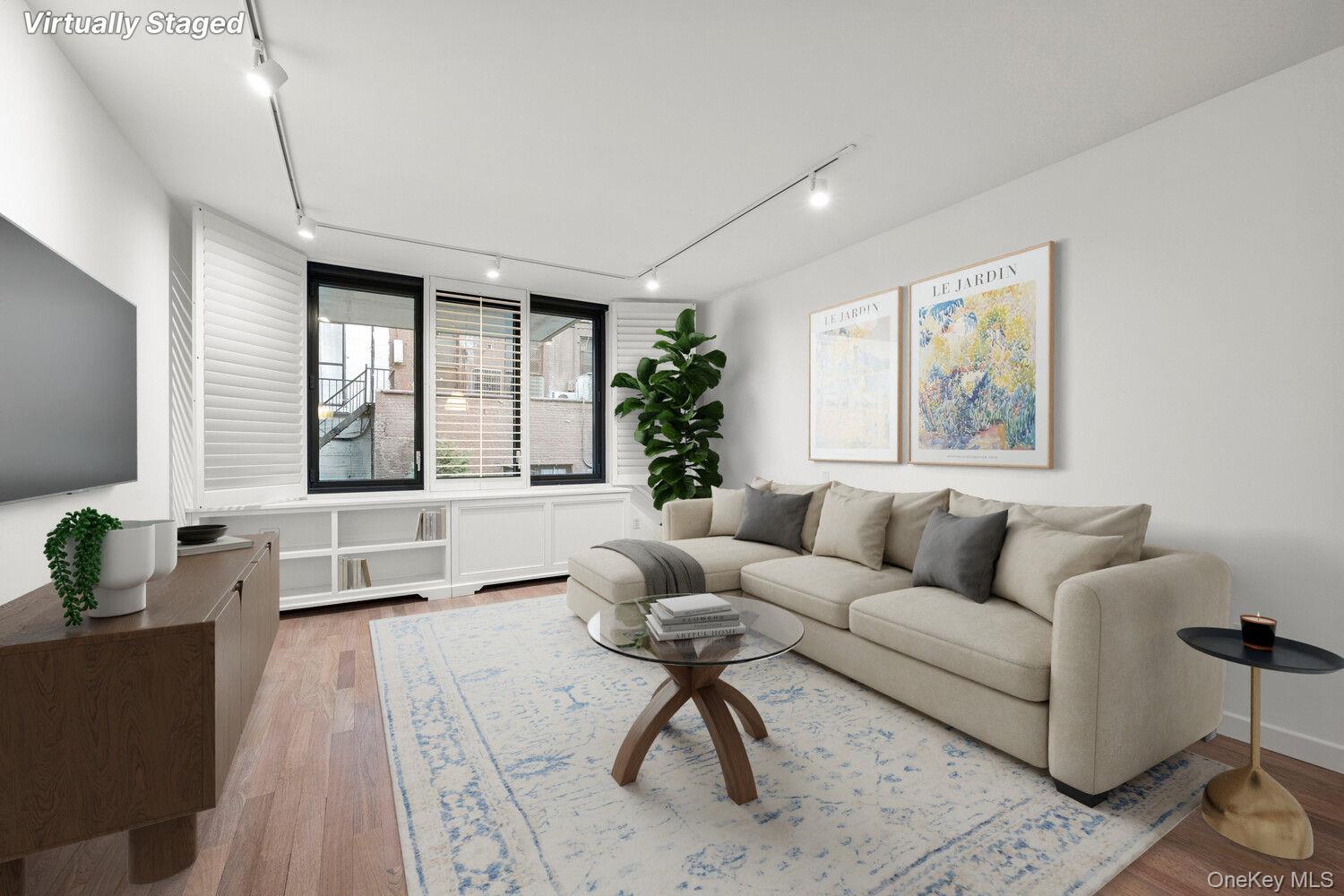 50 W 15TH Street # 2D, New York (Manhattan), NY 10011