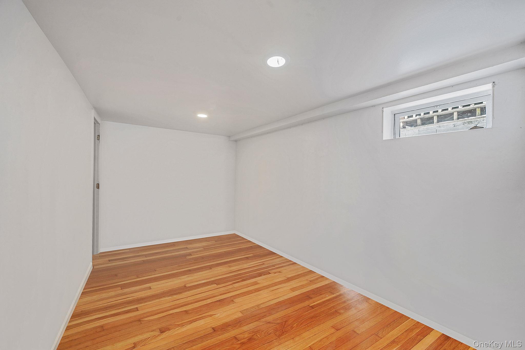 118 Moriches Avenue, Mastic, NY 11950