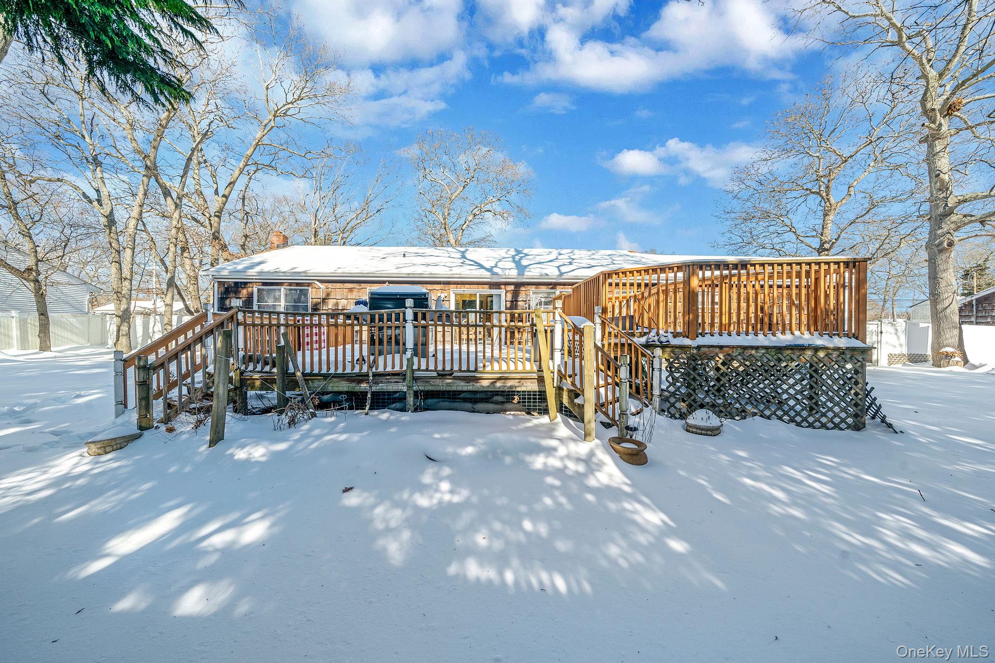 118 Moriches Avenue, Mastic, NY 11950