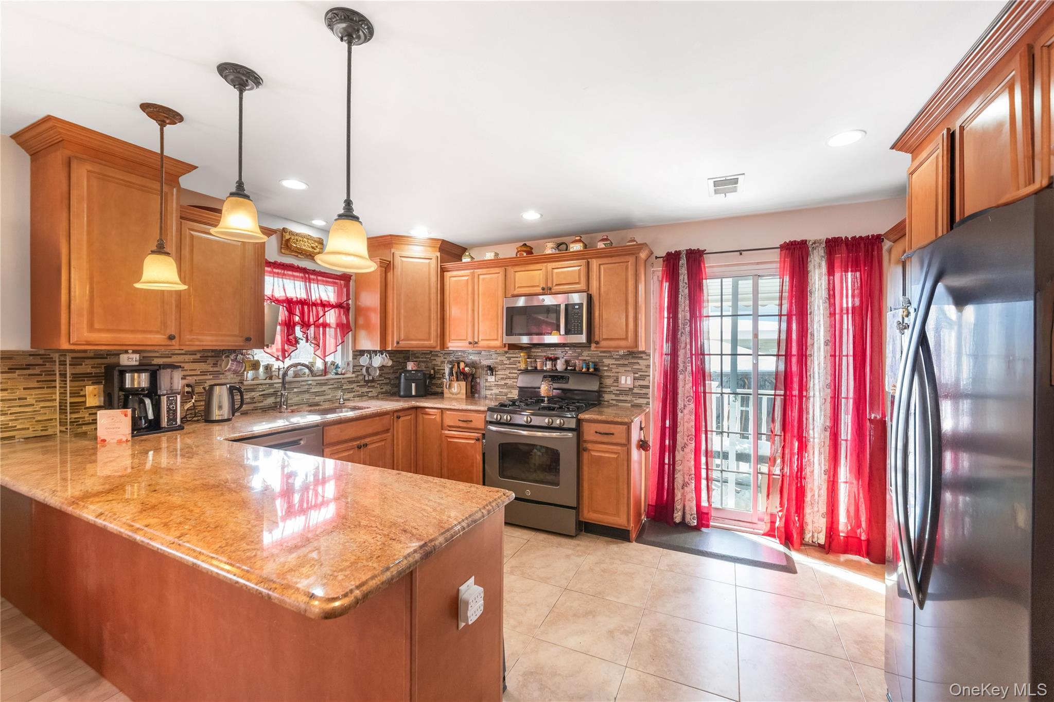 588 Yetman Avenue, Staten Island, NY 10307