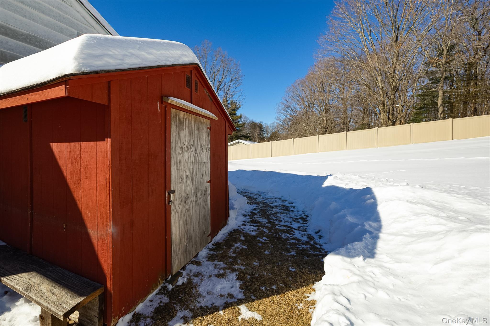 29 McAllister Drive, Pleasant Valley, NY 12569