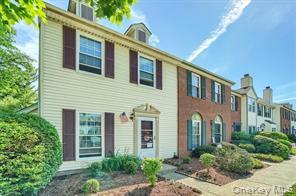 12 Brook Drive, Washingtonville, NY 10992