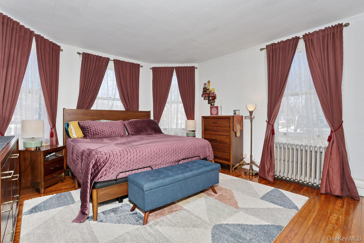 7 Clinton Place, Suffern, NY 10901