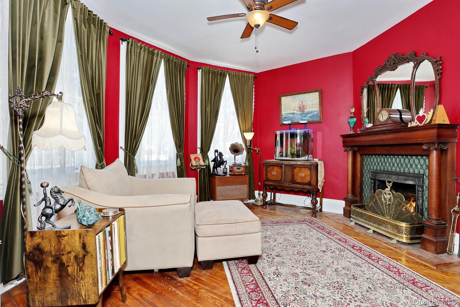 7 Clinton Place, Suffern, NY 10901