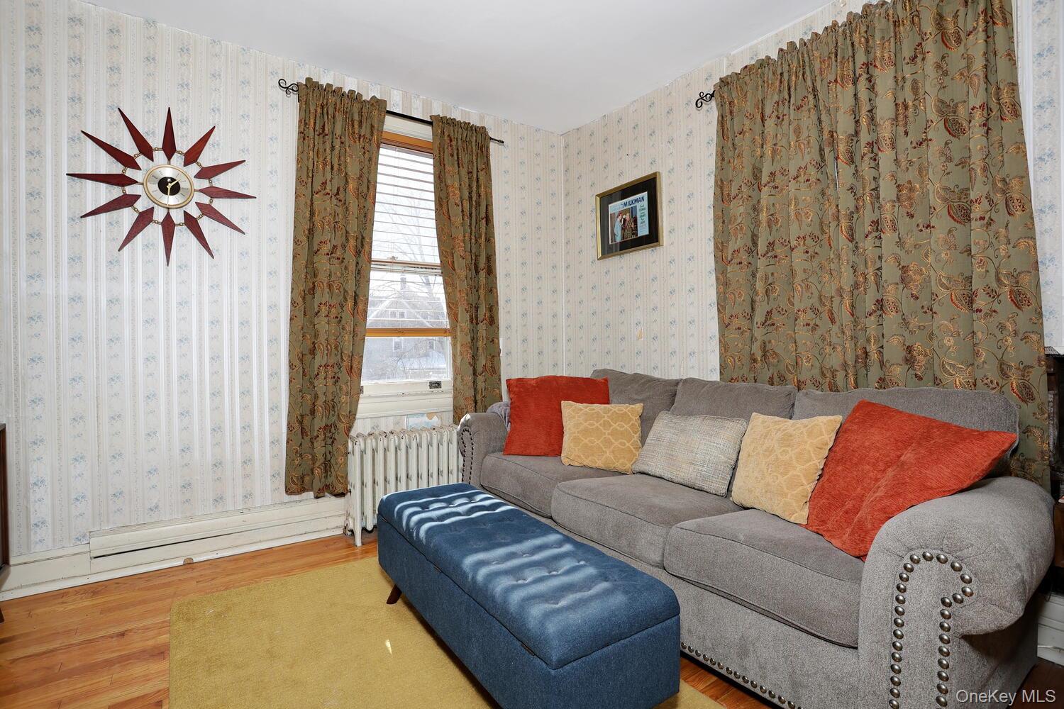 7 Clinton Place, Suffern, NY 10901