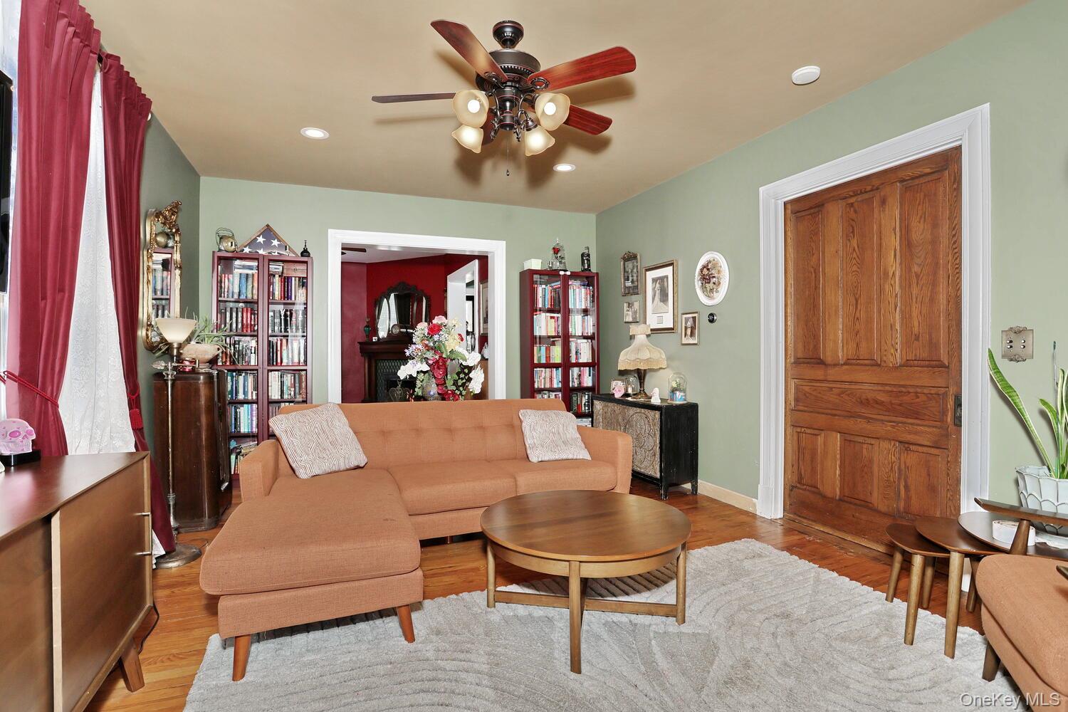 7 Clinton Place, Suffern, NY 10901