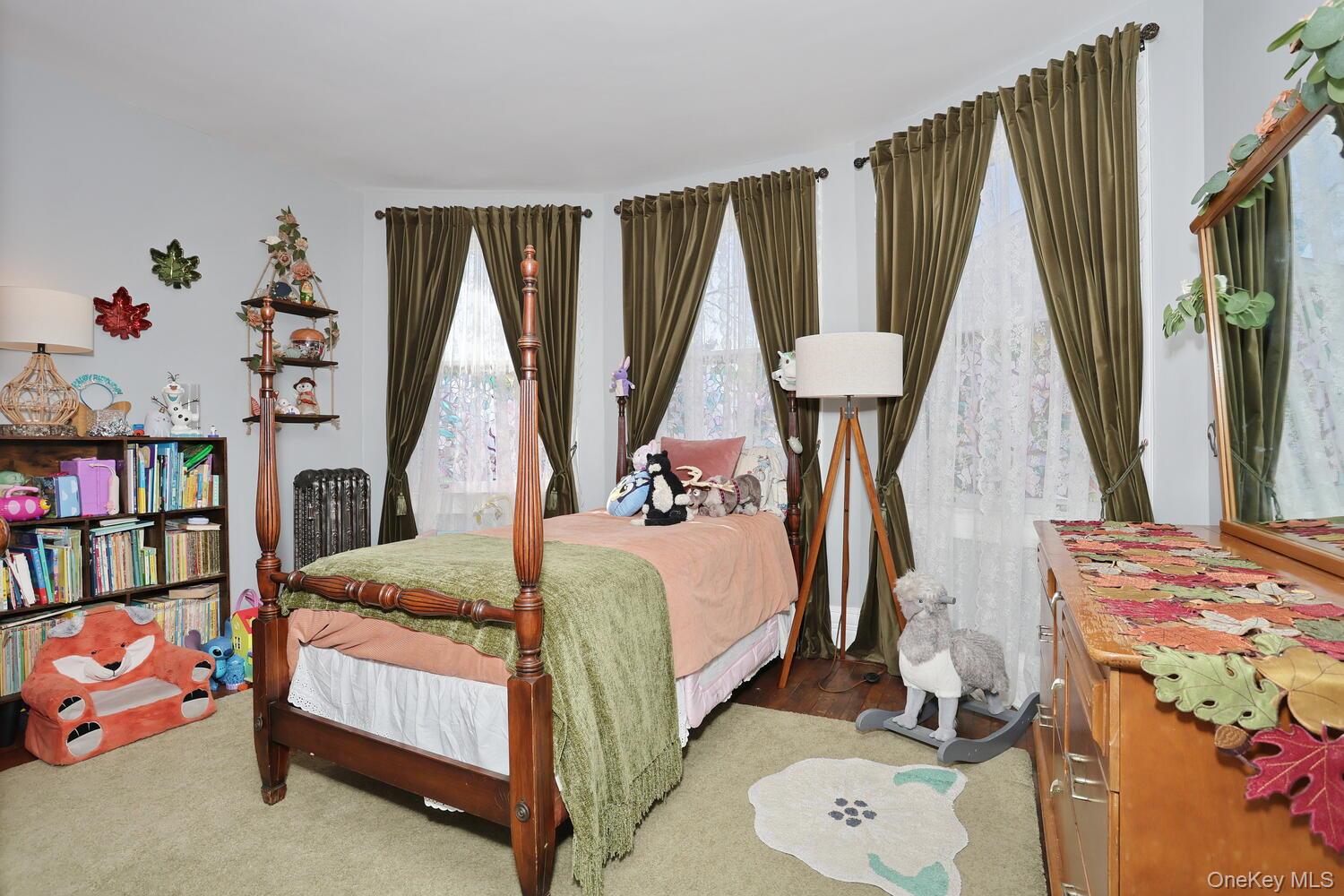 7 Clinton Place, Suffern, NY 10901